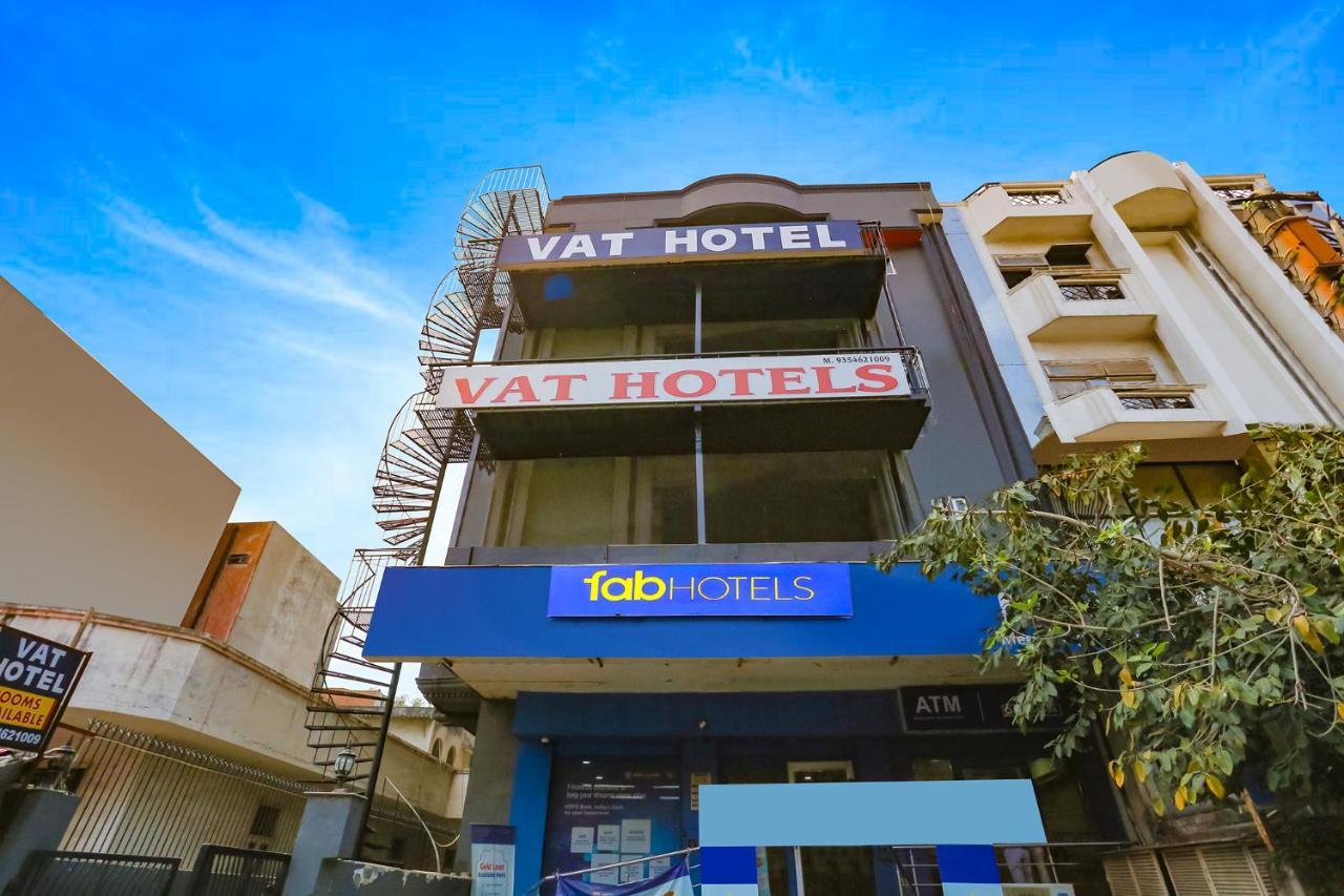 Fabhotel Vat - Meera Bagh Δελχί Εξωτερικό φωτογραφία