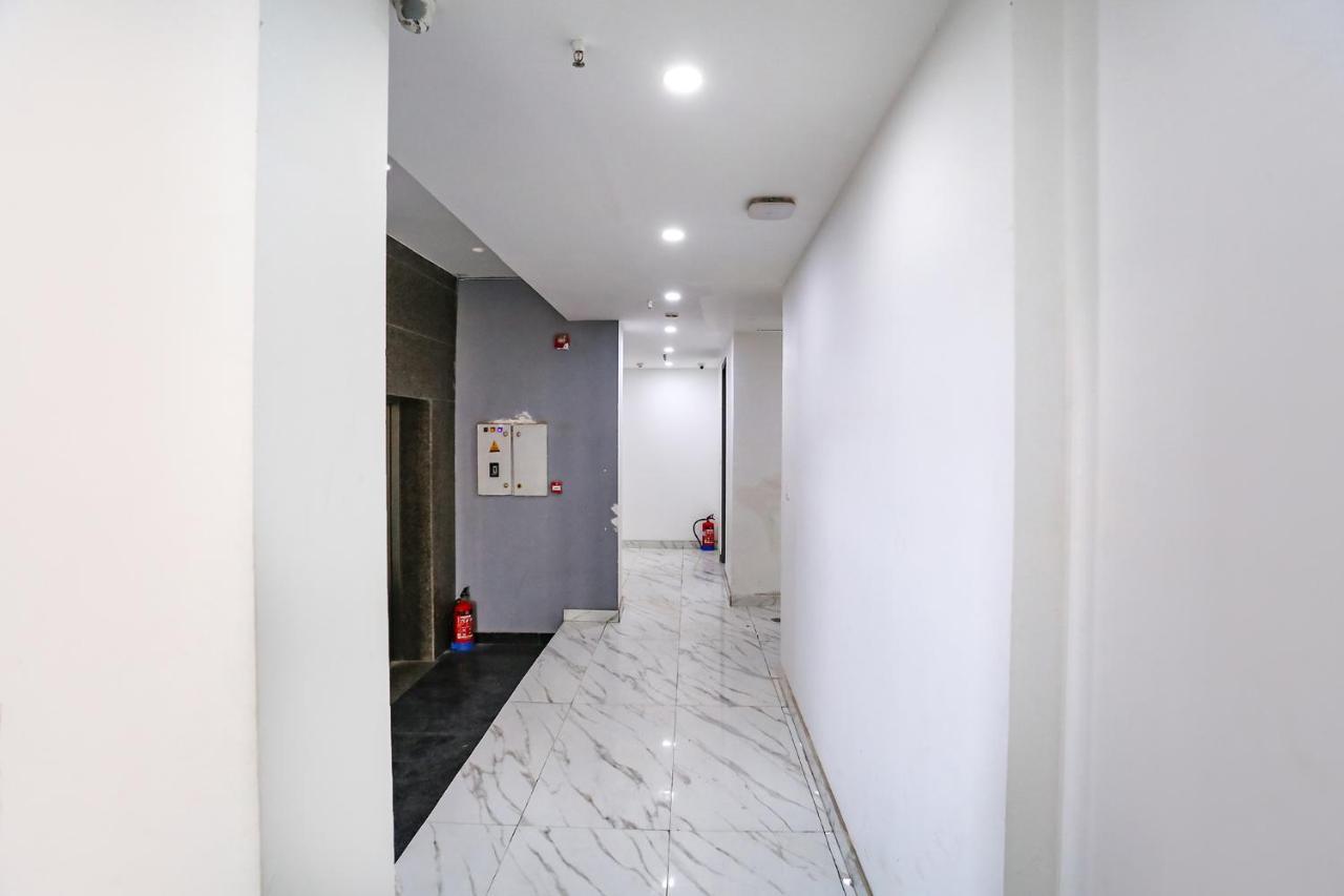 Fabhotel Vat - Meera Bagh Δελχί Εξωτερικό φωτογραφία