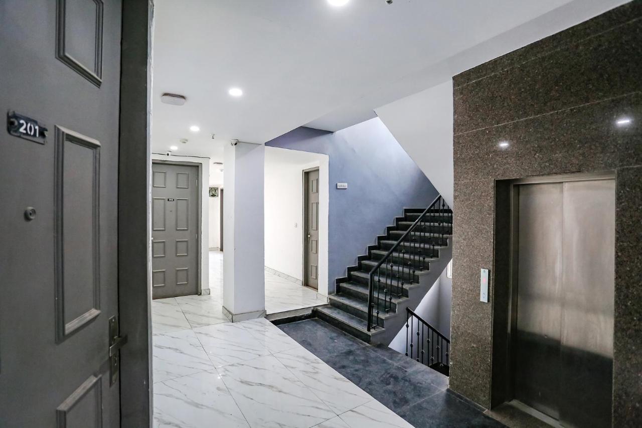 Fabhotel Vat - Meera Bagh Δελχί Εξωτερικό φωτογραφία