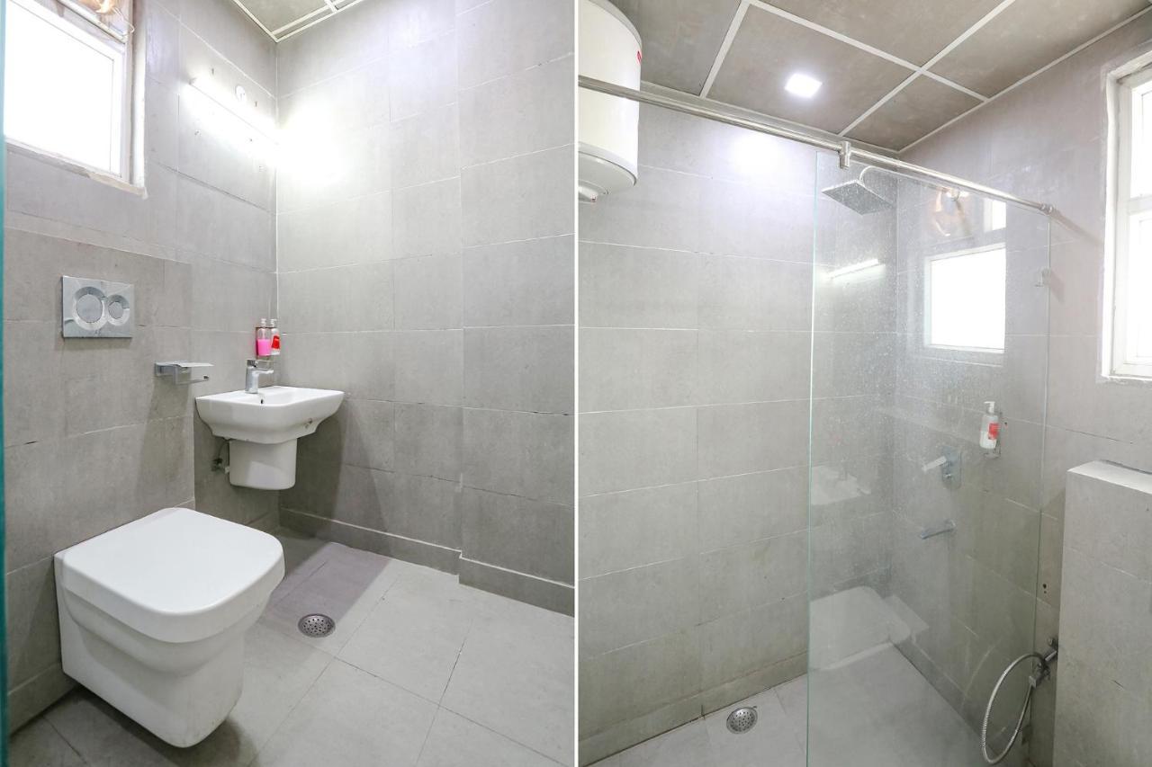 Fabhotel Vat - Meera Bagh Δελχί Εξωτερικό φωτογραφία